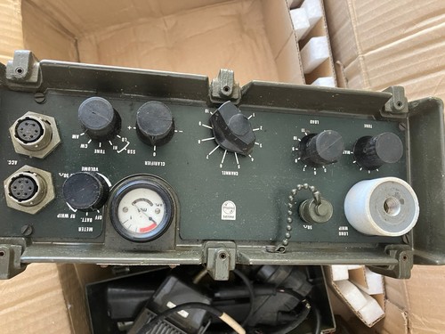 Radio militaire Philips, verte, avec micro etc