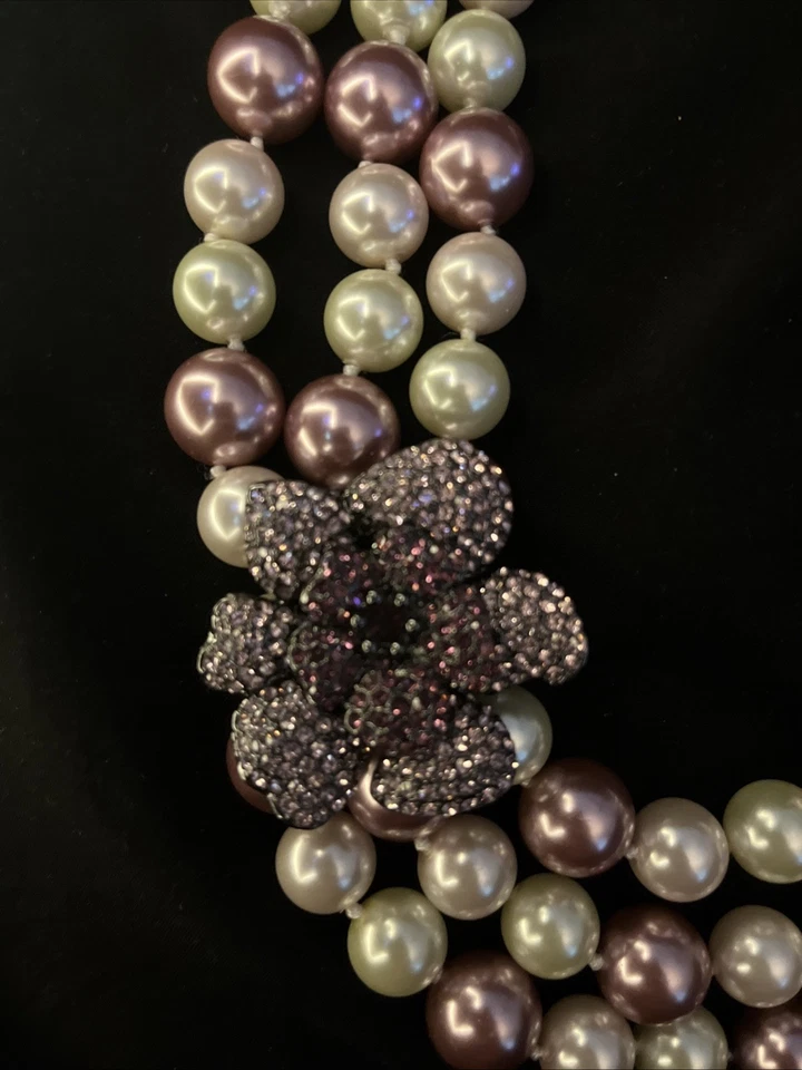 Joan Boyce 3 Strand Pink, Purple & Traditional Pearl & Jeweled Flower Necklace - Изображение 2 из 4