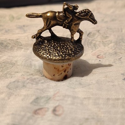 Blanton's Bourbon Whiskey Bottle Stopper Cork   Letter O