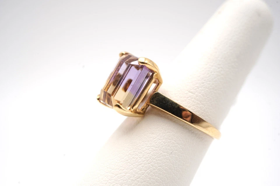 14k Yellow Gold, Emerald-Cut Ametrine Ring. Size 7.0 - Image 4 of 4