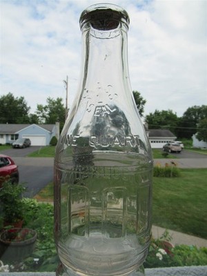 TREQ Milk Bottle Hood Hood's Dairy Lynnfield MA ESSEX CO 1941 Dairy Experts