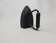 Wapak Number 8 Sad Iron Wapak Holloware Company Wapakoneta Ohio