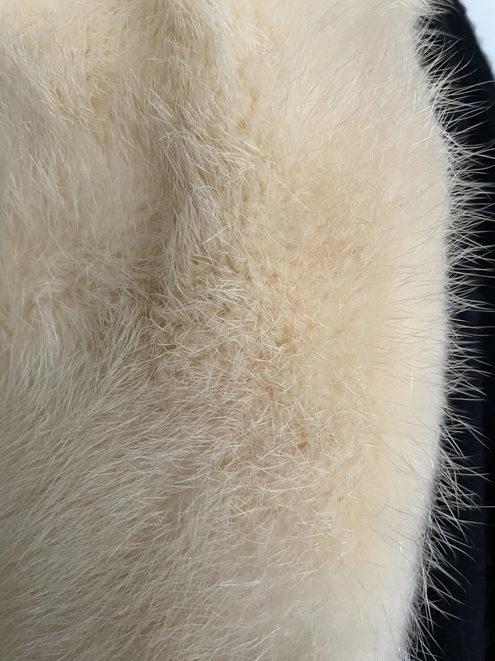 Cárdigan Suéter Vintage Años 50 Retro Glam Negro Cachemira y Visón Blanco Foto 4 de 4