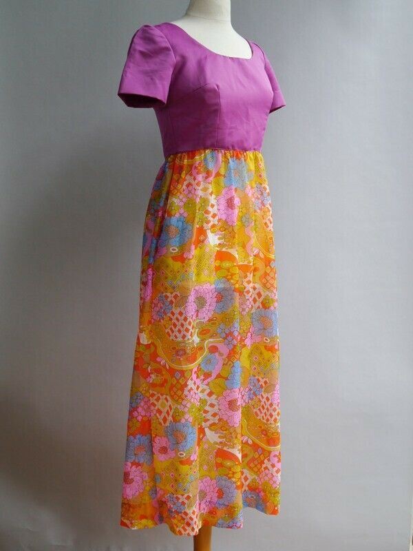 VTG 60s 70s Dress Psychedelic Mod Flower Power Hi… - image 2