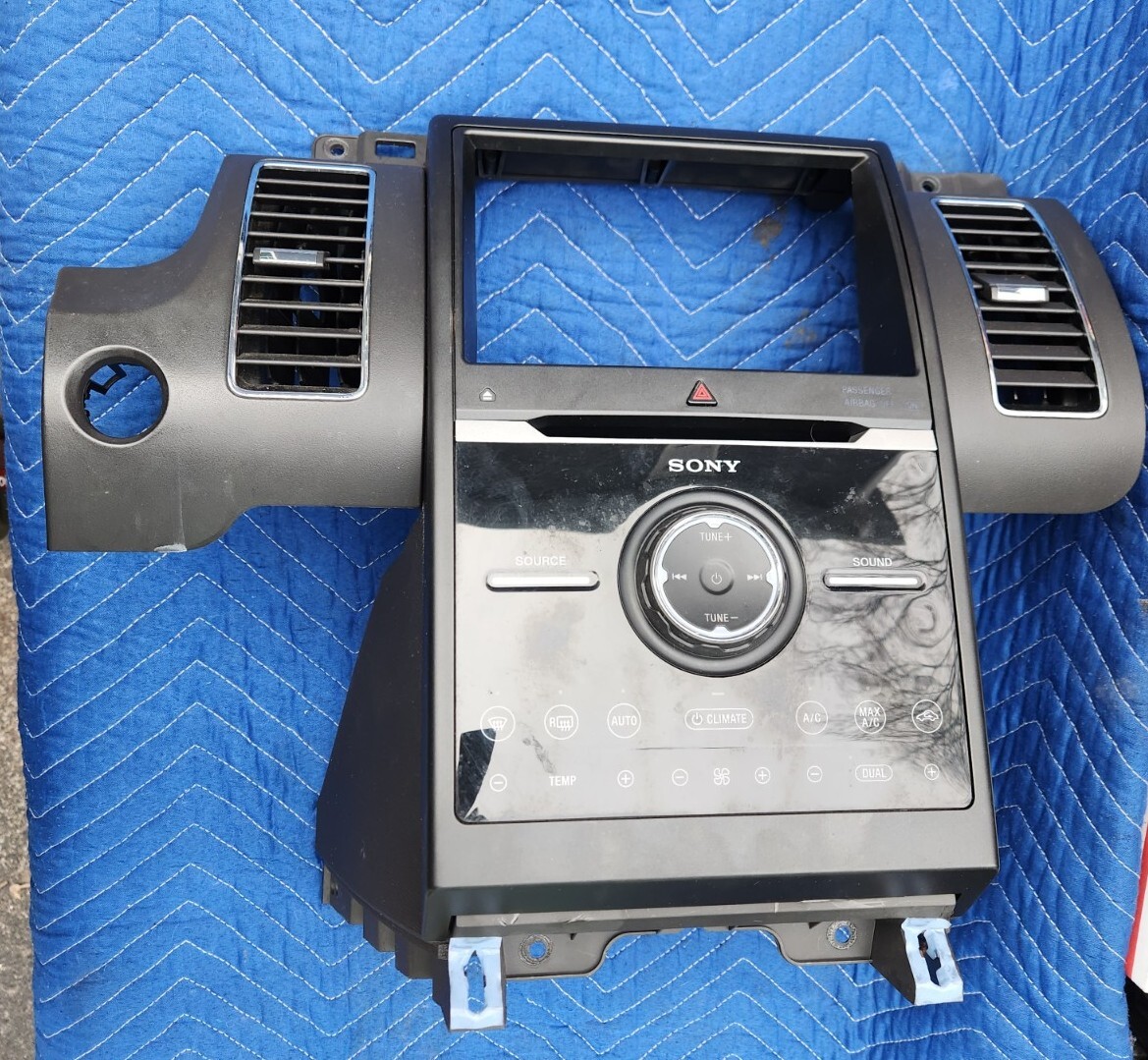 2013 Ford Flex Sony Radio Face Climate Control Panel Bezel Vents