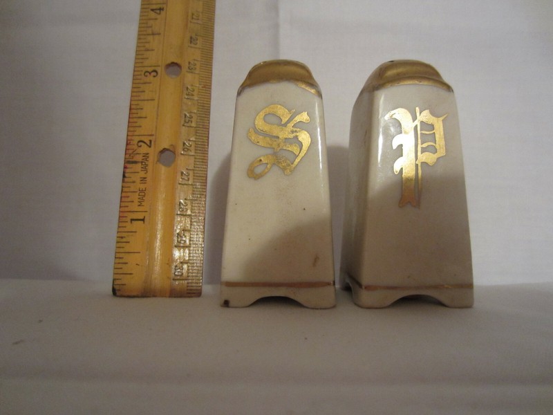 Ceramic Gold Trimmed Salt/Pepper Shakers