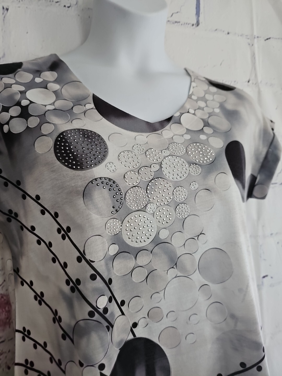 New Direction Sample Product Pullover Top Geometr… - image 9