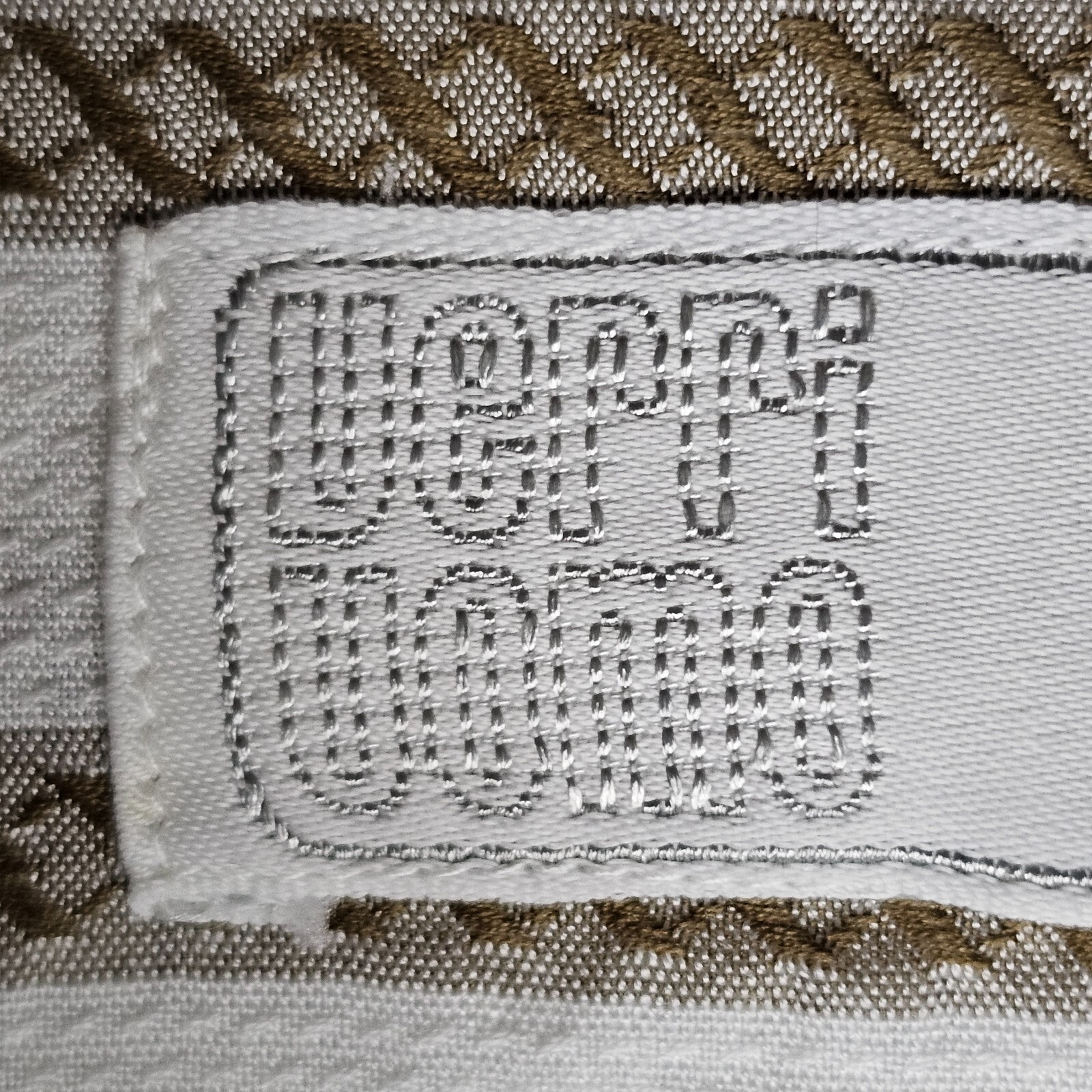 Foto 18 di 21