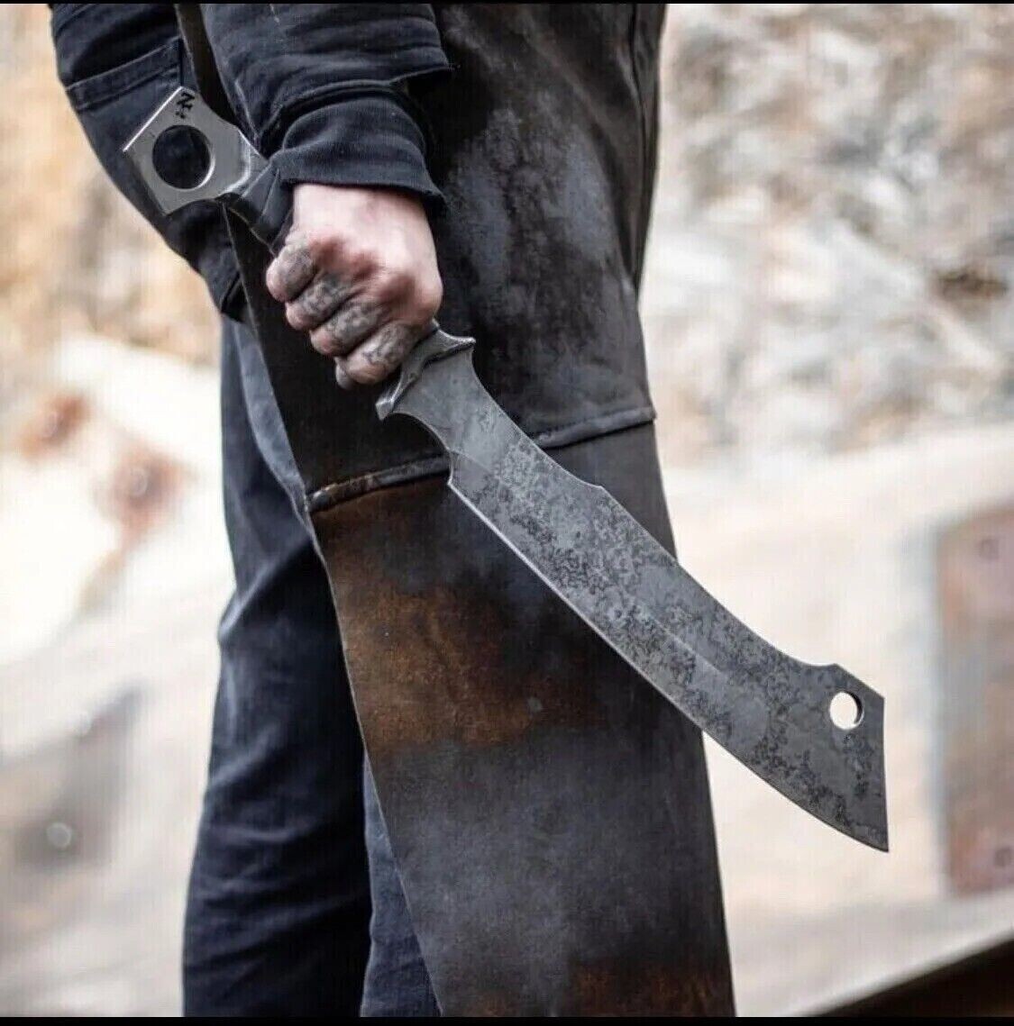 Cuchillo Kukri de machete Full Tang de acero al carbono hecho a mano personalizado cuchillo de caza al aire libre