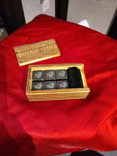 Whiskey Stones Gift Set Wood Box LG Soldier Valley Spirits 6 Stones