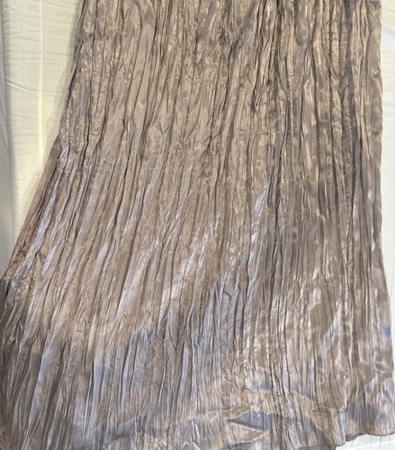 Alex Evenings Women's 12 Petite Silver Ballgown, Antique - Picture 8 of 9
