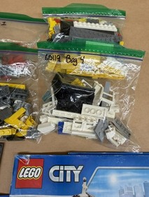 LEGO CITY 60119 Ferry 2 Minifigures 301 Pieces No Box Pre-Owned