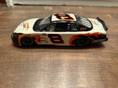 Action 2003 Chevrolet Monte Carlo #8 Dale Earnhardt Jr DMP 1:24 Diecast Car