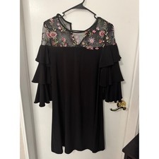 Gabby Skye Black Floral Embroidered Mesh Sleeve Bell Sleeve Dress Size 8