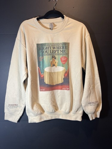 SUDADERA TAYLOR SWIFT RIGHT WHERE YOU LEFT ME TOUR CUELLO REDONDO GRÁFICA TALLA M