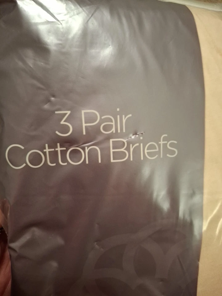 Catherines Serenada Woman Beige 3 Pair Cotton Briefs Panties Sz 15 New Old Stock - Image 4 of 4