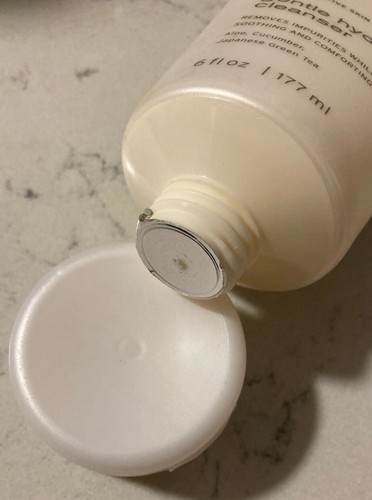 Clarisonic Gentle Hydro Cream Cleanser Full Size 6 oz Brand New, Sealed - Picture 3 of 5
