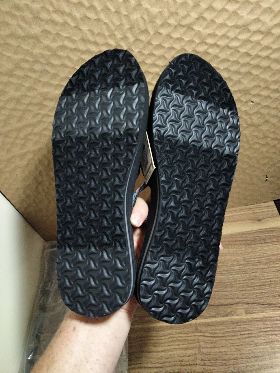 Teva Women s Olowahu Women s Flip Flop Felicitas Black Size 8 eBay