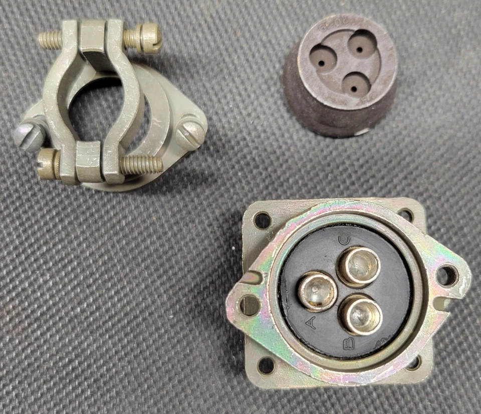 Bendix Connector MIL-Spec MS3100F 20-19PW 3-Pin w/ backshell - Image 4 of 4