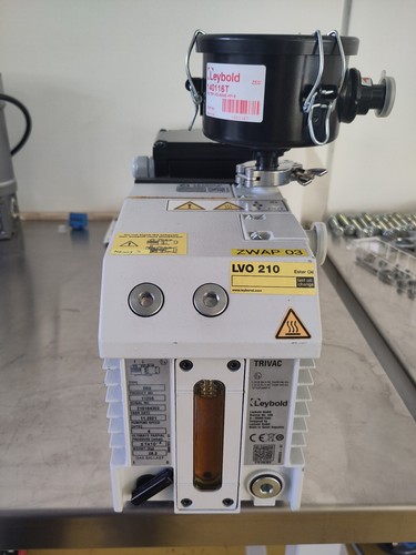 Vakuum - Drehschieberpumpe Leybold Trivac D8B - Bild 2 von 6