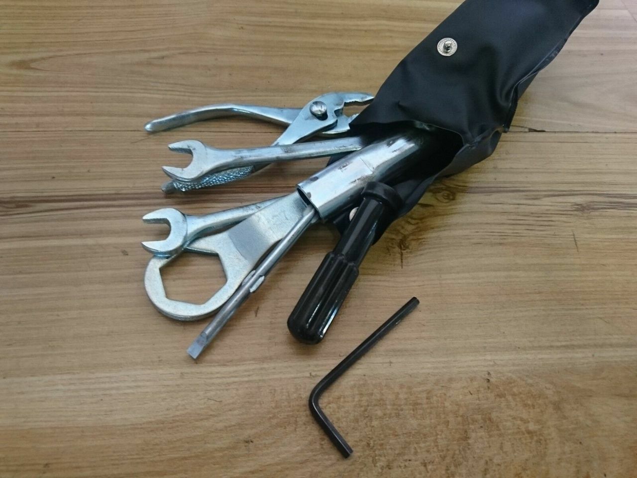 Tool Kit Kawasaki KLZ1000 Versys 1000 15 18 eBay