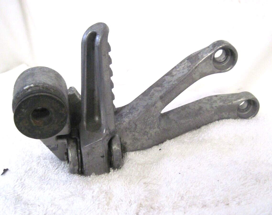 00 Kawasaki Ninja ZX9R Right Rear Passenger Foot Peg Bracket 00 Kawasaki Ninja ZX9R Right Rear Passenger Foot Peg Bracket