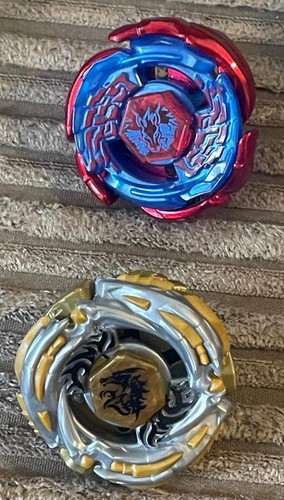 BEYBLADE METAL MASTERS TRIPLE BATTLE STADIUM GOLD METEO LDRAGO BB-88A & BB-70A - Bild 2 von 19