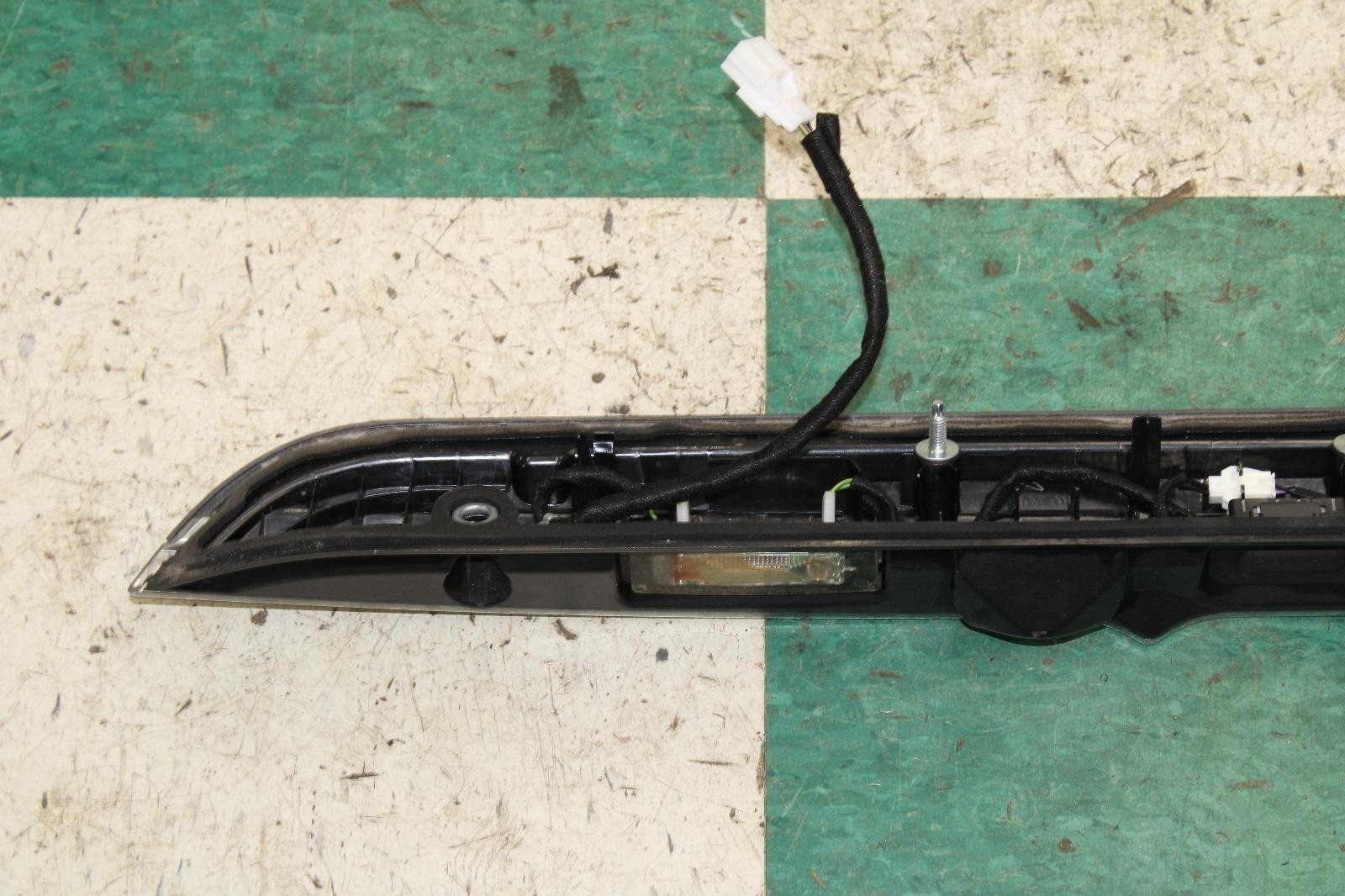 14-17 Ghibli Chrome Grey Rear Trunk Hatch Finish Panel Molding Trim OEM Factory