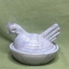 ✨Vintage Find✨ Imperial Glass Lavender Slag Hen on Nest Covered Dish