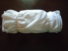 White Gloves- 12 pair - size M - Unisex