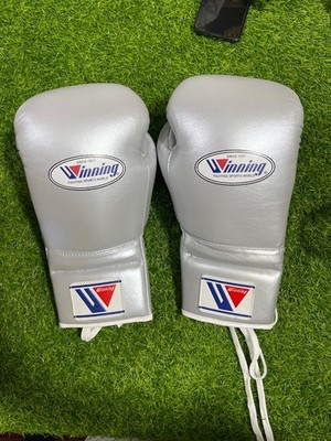 ボクシング Winning boxing glove 10oz Winning Lace-up Boxing Gloves - White – WJapan Boxing