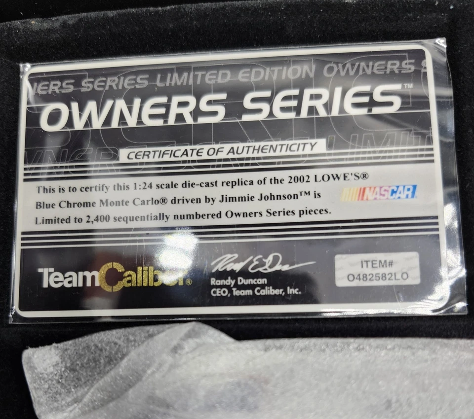 Jimmie Johnson #48 Lowe’s Blue Chrome ROOKIE YEAR 2002 Team Caliber 1/24 Diecast - Image 3 of 4