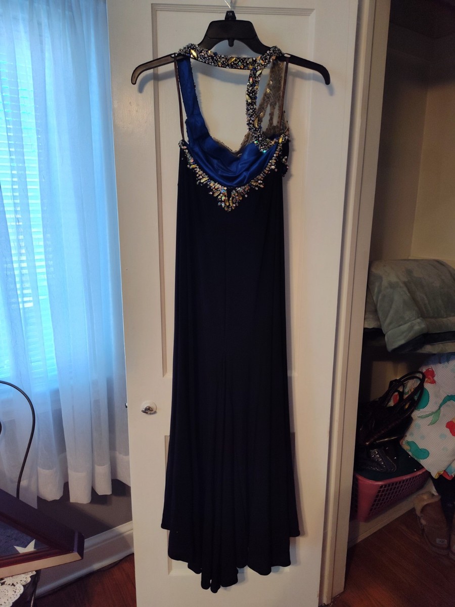 lavie by ck prom dresses Camille LaVie Black Formal Evening / Prom Gown - Size 6