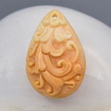 Pendentif Relief Acanthus Coquille Abricot Sculptée 1 Pièce 3,64 g