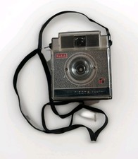 Vintage 1966 KODAK Brownie Fiesta R4 127 ROLLFILM Camera - UNTESTED