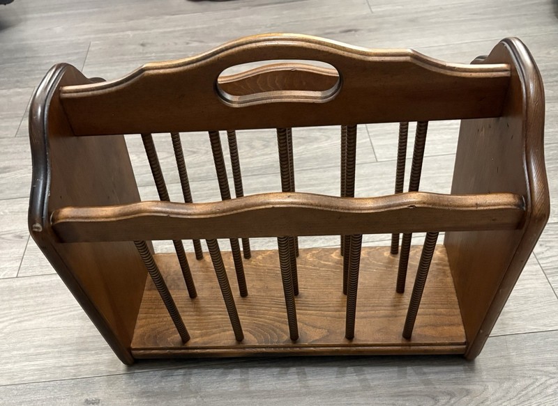 Three Mountaineers Vintage Magazine Rack Holder