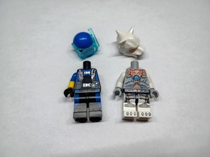 lot of Lego 2015 Target exclusive set minifigure parts.