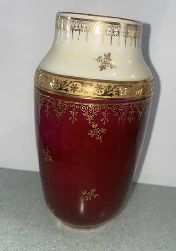 LIMOGES FRANCE Small Vase - Picture 4 of 7