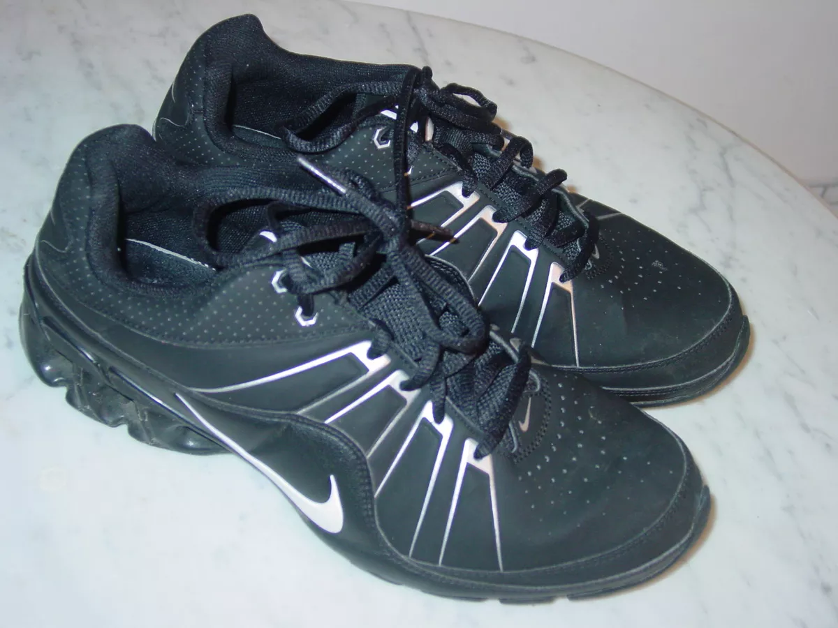 Nike atlas shop running shoe