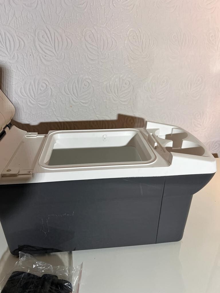 Car Drinks Cooler Portable Electric Freezer & Warmer Mini Travel Ice