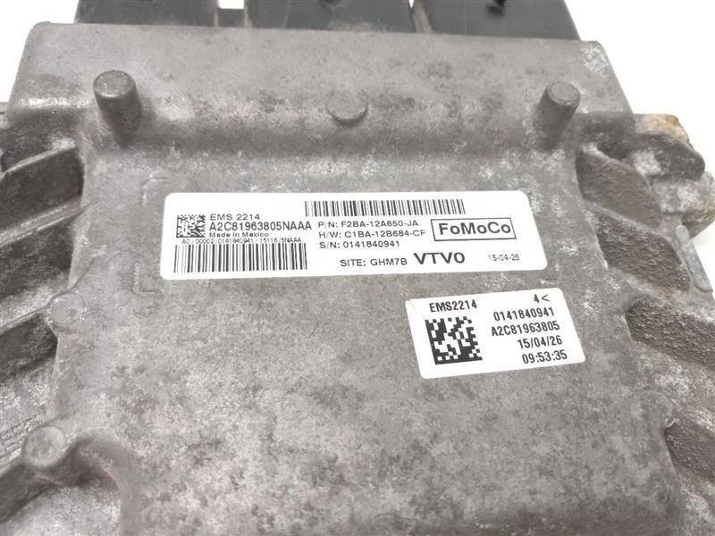 Ford Fiesta 2015 2017 motor ordenador ECM control ecu 55572 Foto 2 de 4
