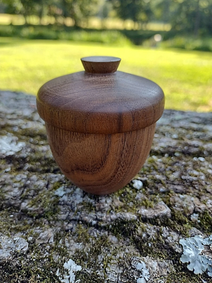 Acorn on sale ring box
