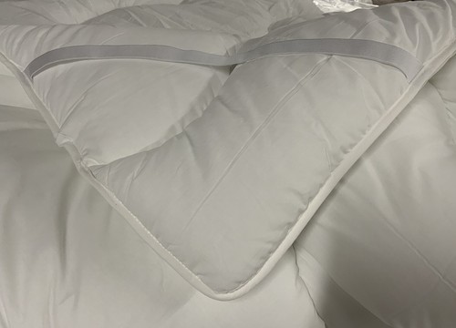 EINZELMATRATZENAUFLAGE WEICHER MIKROFASERBEZUG MIT 4 GURTEN SCHNÄPPCHENPREIS ST15 - Bild 2 von 4