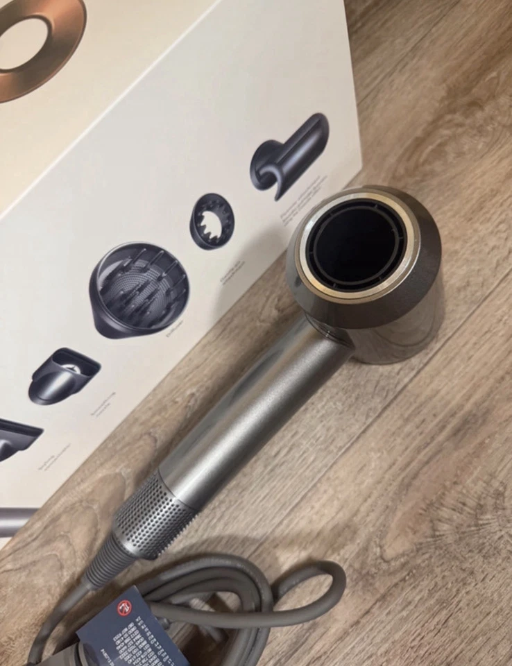Asciugacapelli Dyson Supersonic (Nickel/Rame) - NUOVO ✅ - Imagen 3 de 4