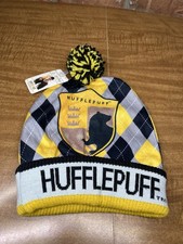 NWT Harry Potter Hufflepuff House Seal Logo Knit Pon Beanie Winter Hat OSFA
