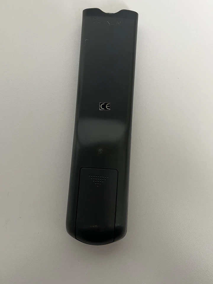 Genuine Akai RC-N1A Remote Control - VCR - TESTED AND WORKING + Batteries - Image 3 of 3