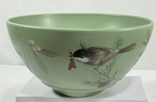 Pfaltzgraff Winterwood Chickadee Green Serving Mixing Bowl 9”W x 5”H