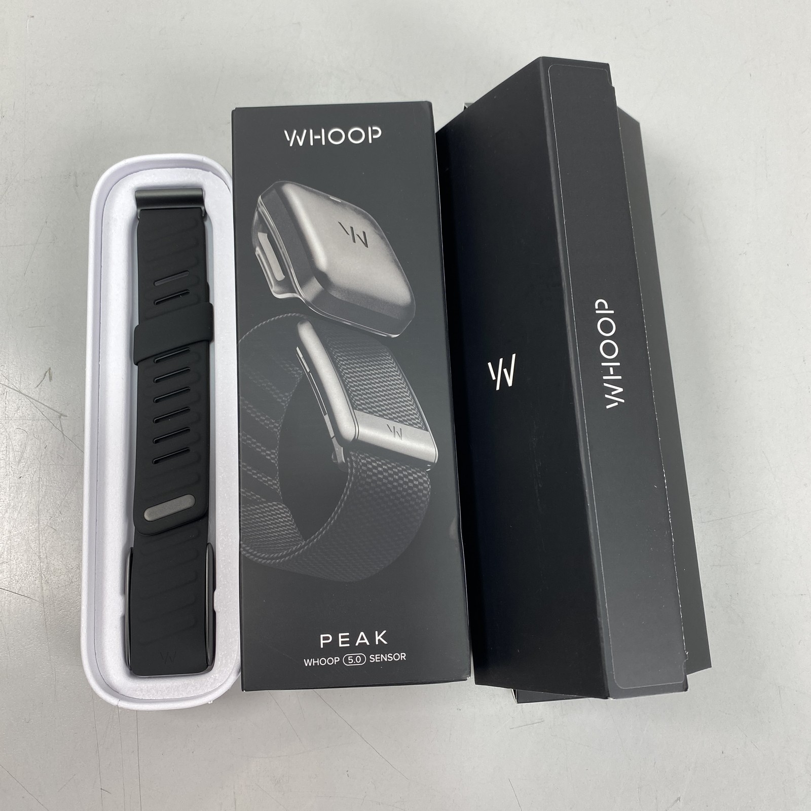 WHOOP 5.0 Peak-Health and Fitness Tracker-Obsidian+5.0 Spotflex Silicone Band