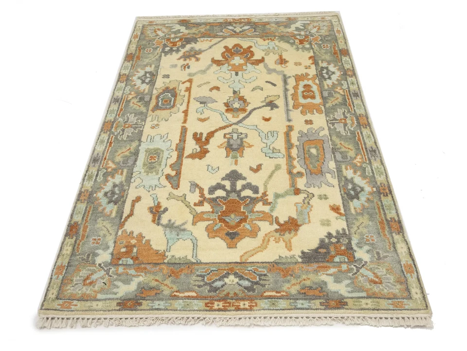 Handmade Floral Design Oushak Chobi 4X6 ft Oriental Rug Bathroom Decor Carpet - Image 2 of 4