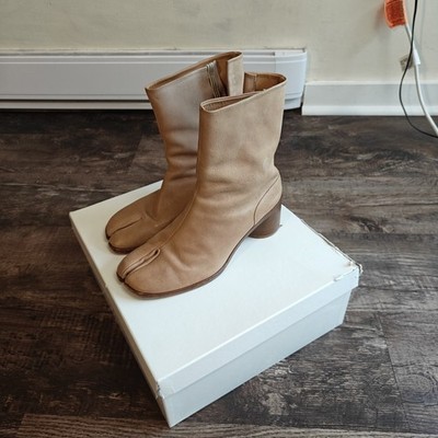 Maison Margiela Beige Leather Tabi Boots Size 43, 10 US Italy Box